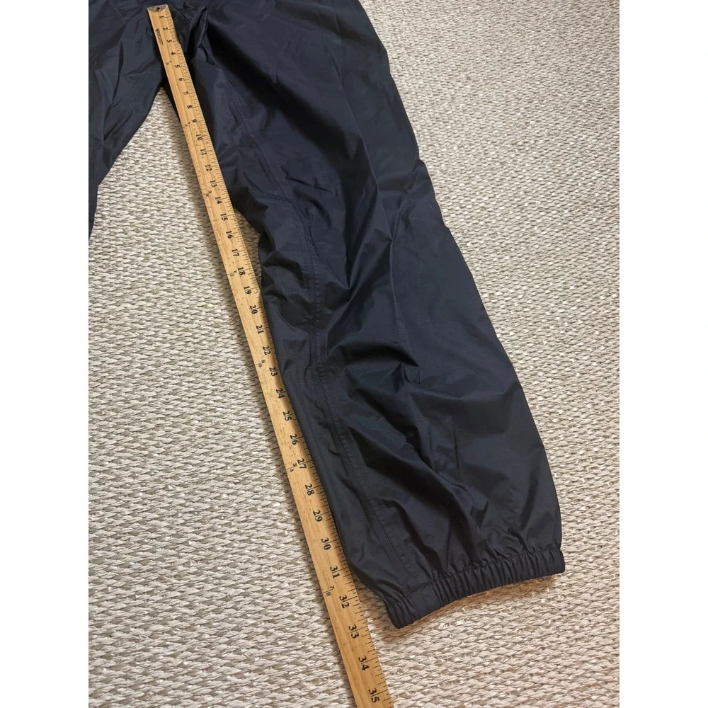 Patagonia windbreaker pants